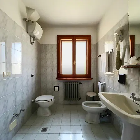 米勒皮尼早餐酒店 3* 斯坎诺