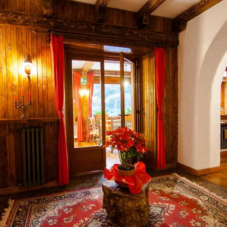 Garni Mille Pini ホテル 3*