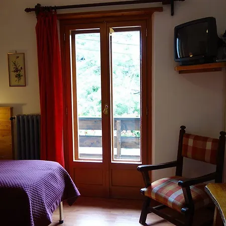 ホテル Garni Mille Pini 3*