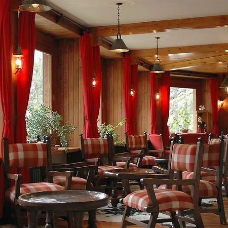 ホテル Garni Mille Pini スカンノ