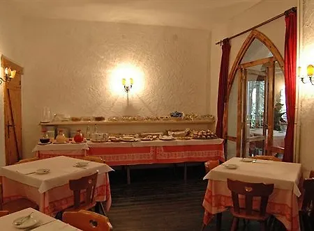 ホテル Garni Mille Pini