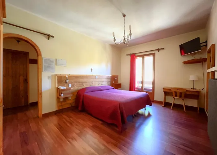 Garni Mille Pini Отель