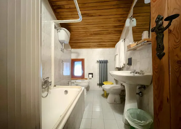 Отель Garni Mille Pini Сканно