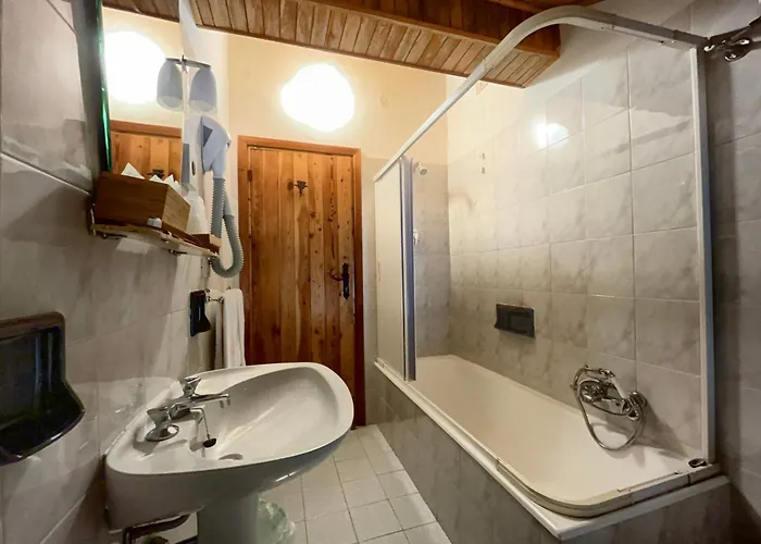 Отель Garni Mille Pini Сканно